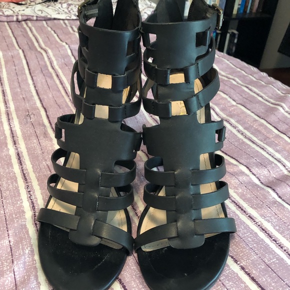 Rue 21 Black Heels - Picture 1 of 3